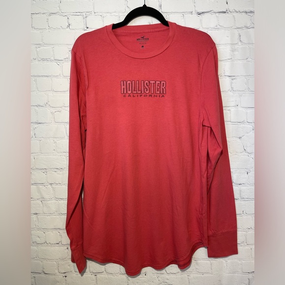 Hollister Other - Hollister size large coral colored